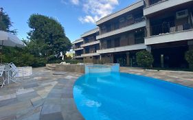 Confortável Apto.Com Piscina para 8 pessoas-Ubatuba-Enseada